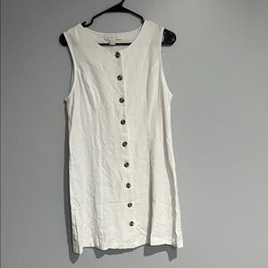 Monteau White Sleeveless Button-Down Dress